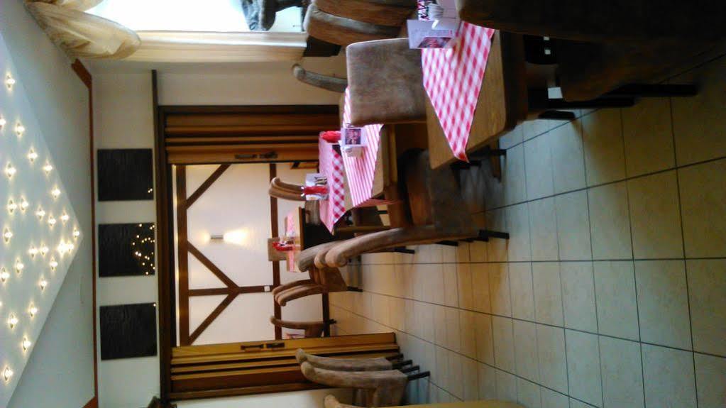 Garni Hotel Hof Zum Ahaus Bagian luar foto
